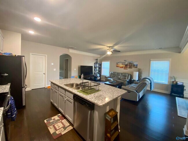 Building Photo - 8346 Anslee Way NW