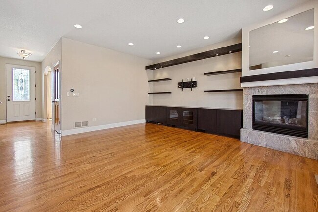 Building Photo - Cherry Creek Townhouse for rent!