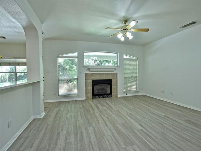 Building Photo - 1817 Chasewood Dr