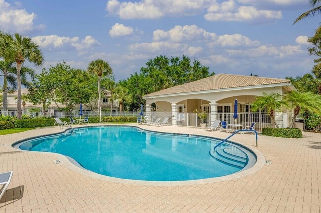 Building Photo - 5052 Palmbrooke Cir