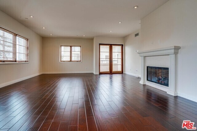 Building Photo - 10707 Missouri Ave