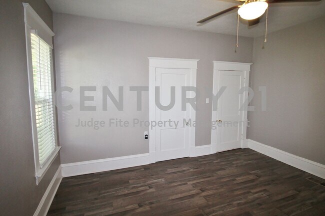 Building Photo - Updates Galore in This Vintage 2/1.5 in Ce...