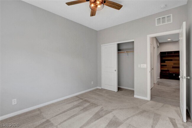 Building Photo - 8067 Tank Loop St