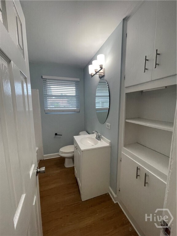 Building Photo - 406 Briarcliff Cir