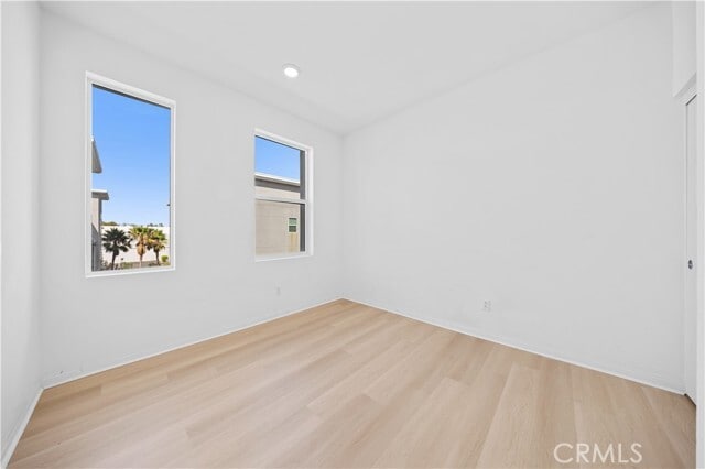 Building Photo - 185 Steely