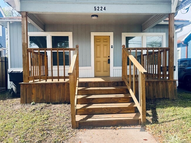 Building Photo - 5224 Leeland St