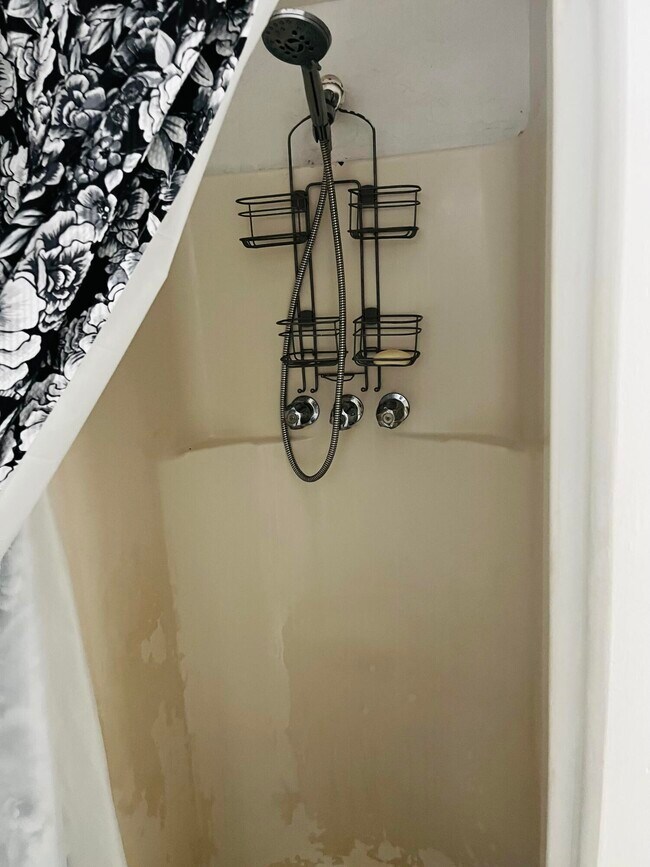 Building Photo - 19530 NW 11th Ave