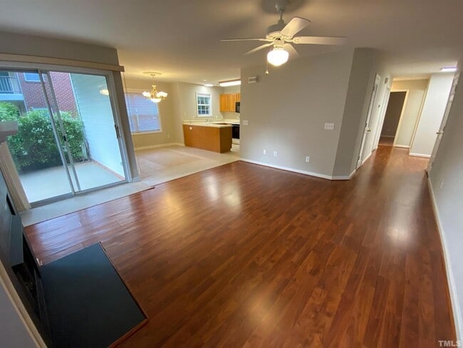Building Photo - 2413 Wellington Ridge Loop