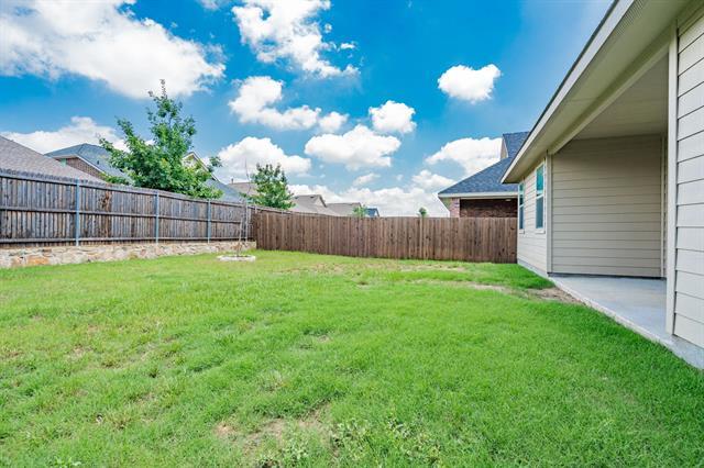 Building Photo - 624 Beltrand Ln