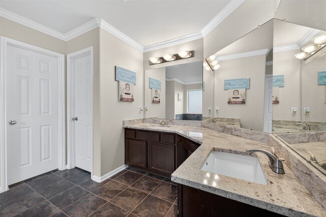 Building Photo - 23127 Quiet Heron Ct