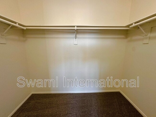 Building Photo - 14620 Berendo Ave