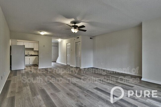 Building Photo - 301 Harbor Heights Dr