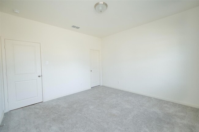 Building Photo - 713 Cedar Elm Dr