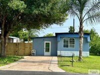 Building Photo - 15702 Orange Dr