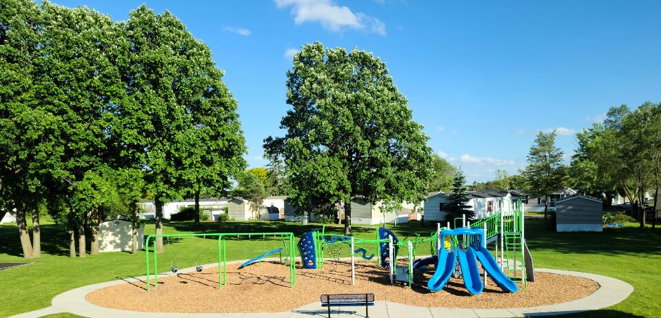 Building Photo - 6599 N Hampshire Dr