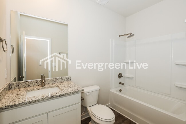 Building Photo - 250 Crababble Rd