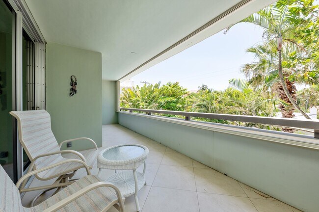 Building Photo - 1112 Ocean Terrace