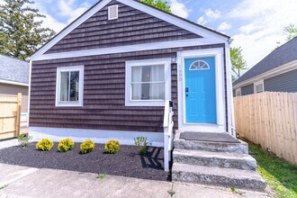 Building Photo - [STR] Fairgrounds Flat Located across Fairgrounds - Fully Furnished 2-Bedroom Home Near Downtown ...