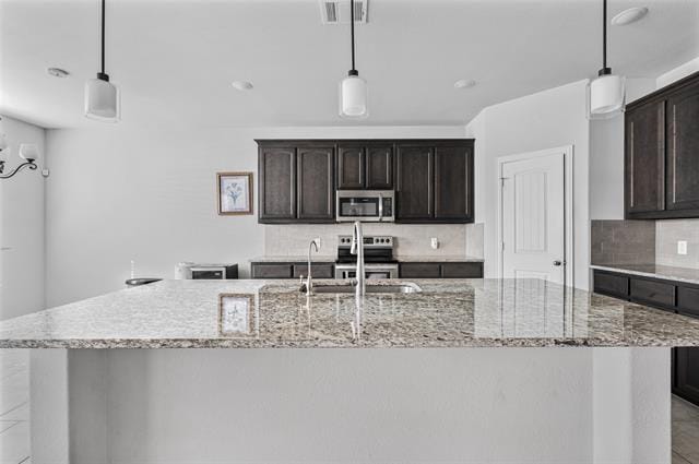 Building Photo - 4704 Cormorant Dr