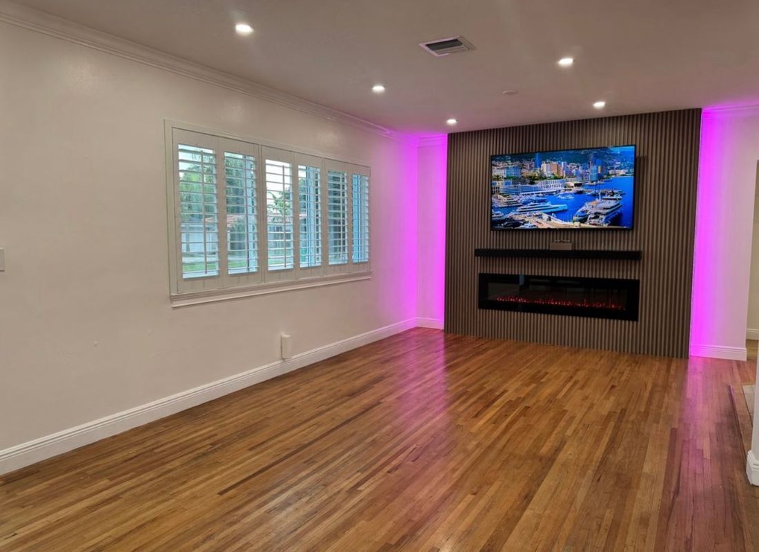 Building Photo - 9315 SW 44th St