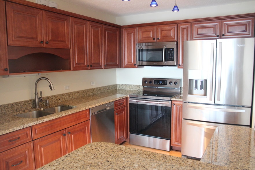 Building Photo - 405 N Wabash Ave