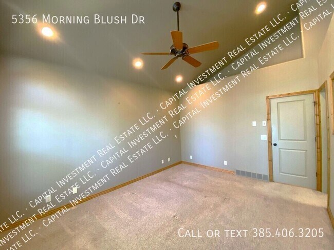 Building Photo - 5356 Morning Blush Dr