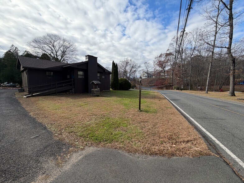 Building Photo - 246 Central Ave