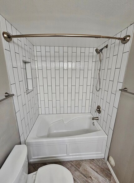 Building Photo - 780 Copper Ln