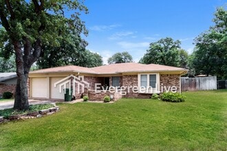 Building Photo - 4203 Blossom Trail