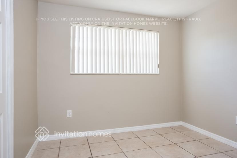 Building Photo - 10030 SW 85th St