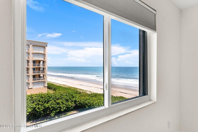 Building Photo - 1125 Jimmy Buffett Mem Hwy