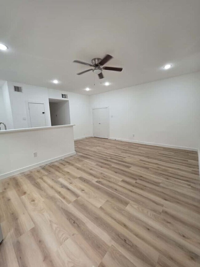 Building Photo - 8406 De Priest St