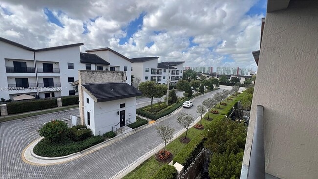 Building Photo - 7915 NW 104th Ave