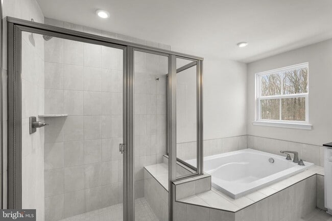 Building Photo - 10706 Larkswood St