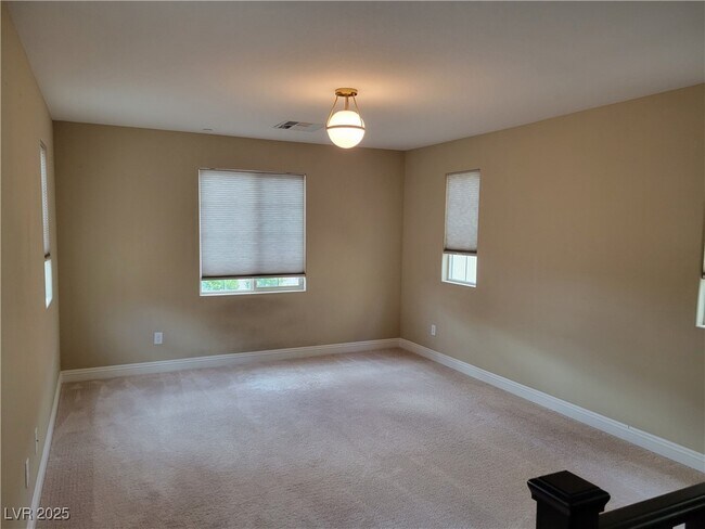 Building Photo - 309 Mandarin Hill Ln