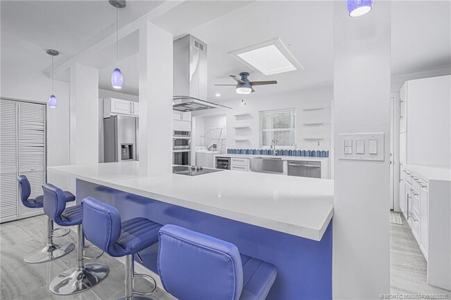 Building Photo - 7007 S Indian River Dr