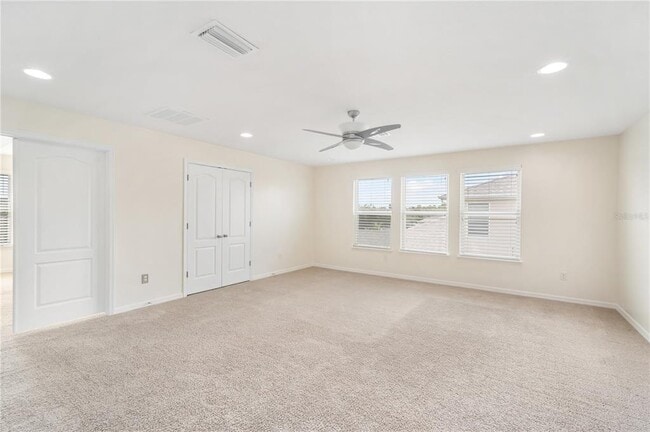 Building Photo - 5401 Suncatcher Dr