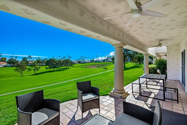 Building Photo - 270 Vista Royale Cir E