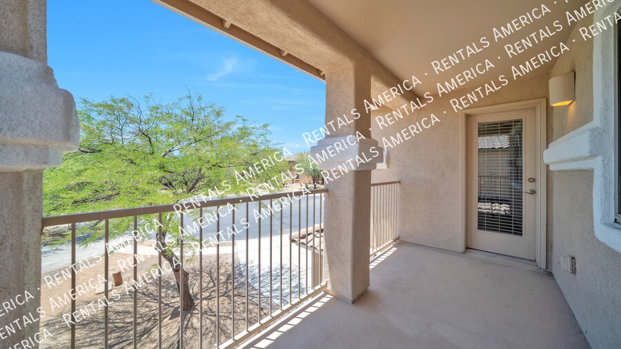 Building Photo - 410 W Corte Calza