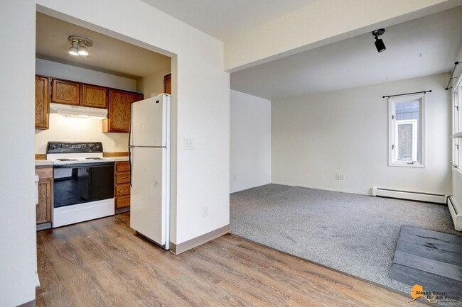 Building Photo - 531 Idaho St