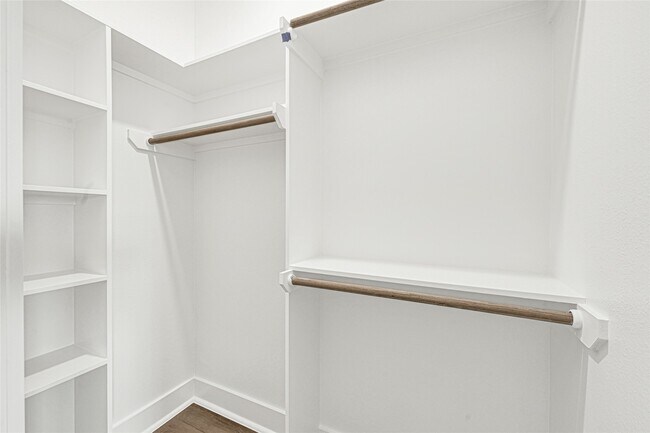 Building Photo - 3808 Yale St