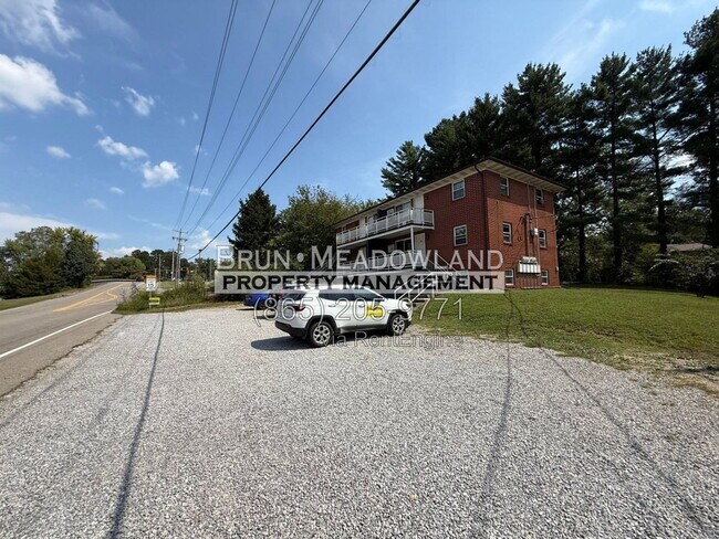 Building Photo - 1436 McArthur Rd