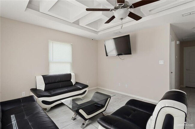 Building Photo - 21 S Missouri St