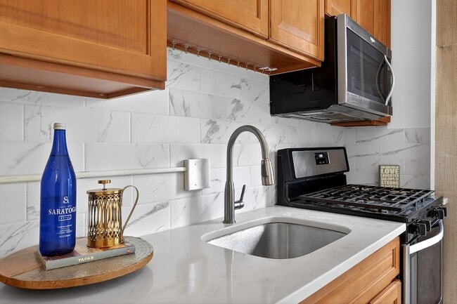 Building Photo - 6045 JFK Blvd E