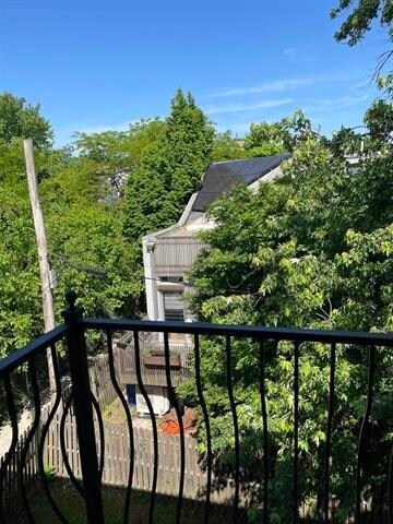 Building Photo - 289 Arlington Ave