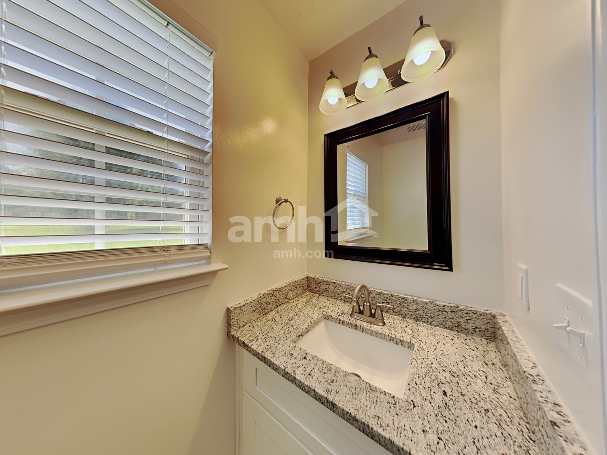 Building Photo - 3772 Emperors Cove