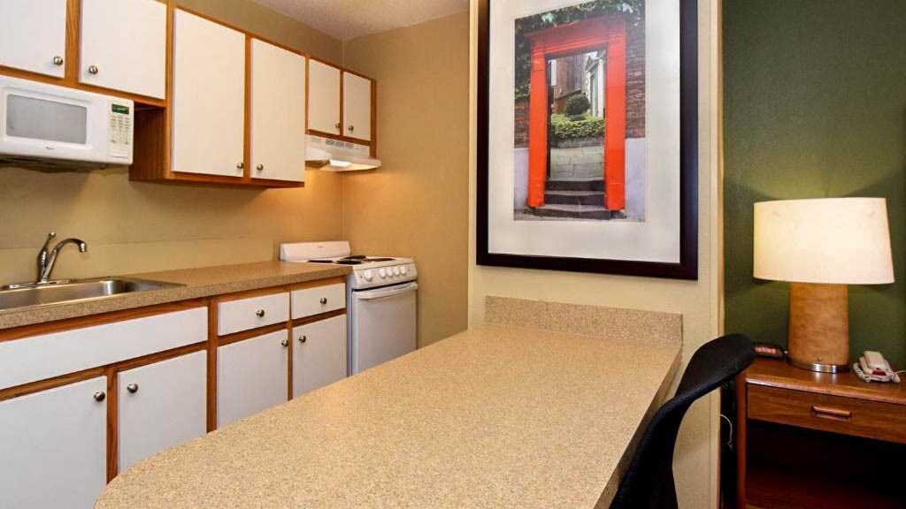 Building Photo - 530 Woods Lake Rd