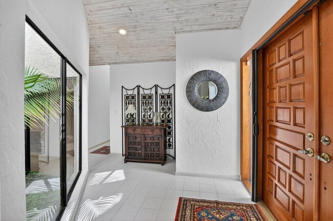 Building Photo - 22519 Esplanada Cir