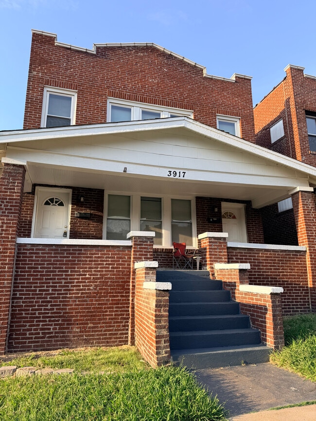Building Photo - 3917 Miami St