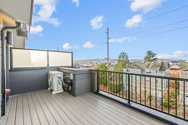 Building Photo - Stunning Brand-New Ballard Townhome with A...